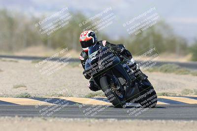 media/Nov-16-2025-Race Pace (Sun) [[8c5fa54630]]/Verified Riders/2-Turn 7 (945am)/